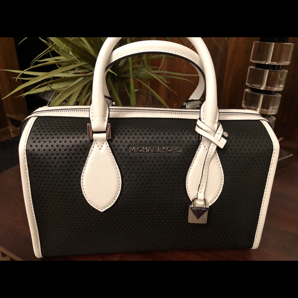 MICHAEL KORS Lacey Purse (NWT)